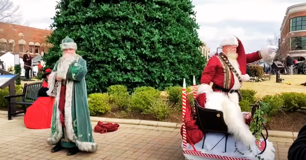 Santa Fe, New Mexico to Spend Christmas in the USA