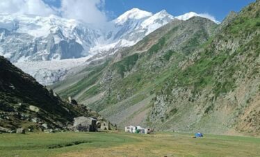Rakaposhi Base Camp & Patundas Trek