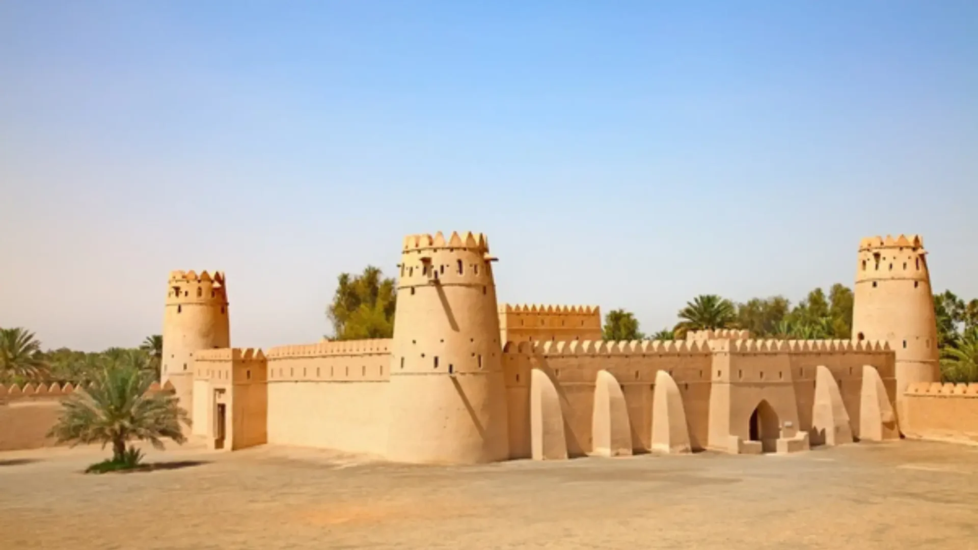 Historical Attractions in the South of Pakistan (1)