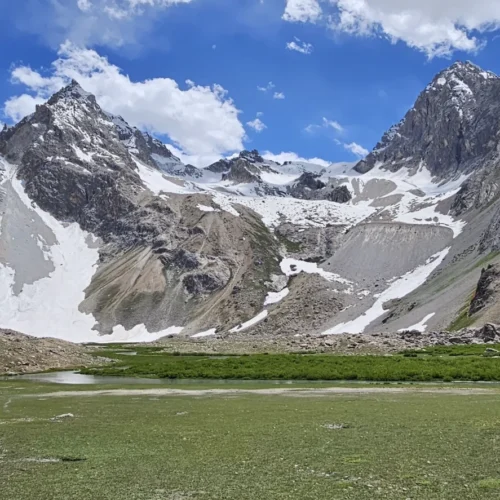 Ghamubar, Attar & Darmandir Makuli Trek