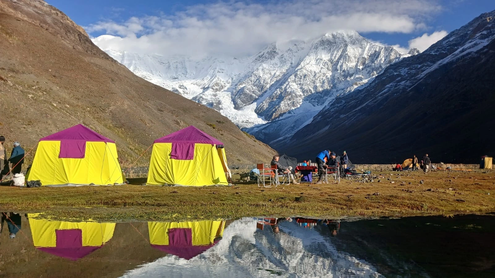 Explore the Hidden Hindukush of Pakistan Explore the Hidden Hindukush of Pakistan